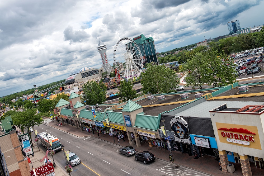 View from property, Howard Johnson Plaza by Wyndham by the Falls Niagara Falls