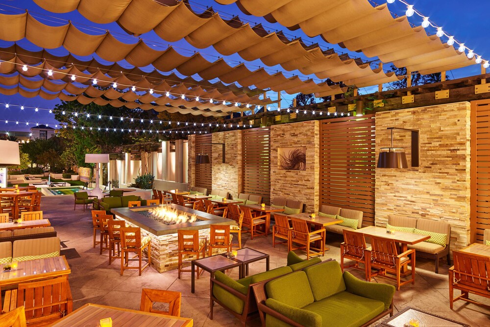 Breakfast area, The Westin Pasadena