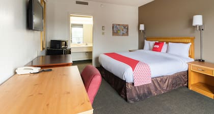 OYO Hotel Sumter SC Downtown