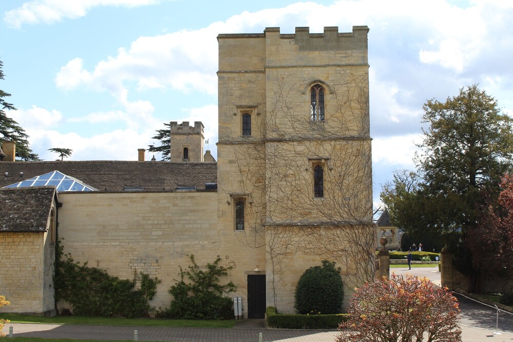 Ellenborough Park