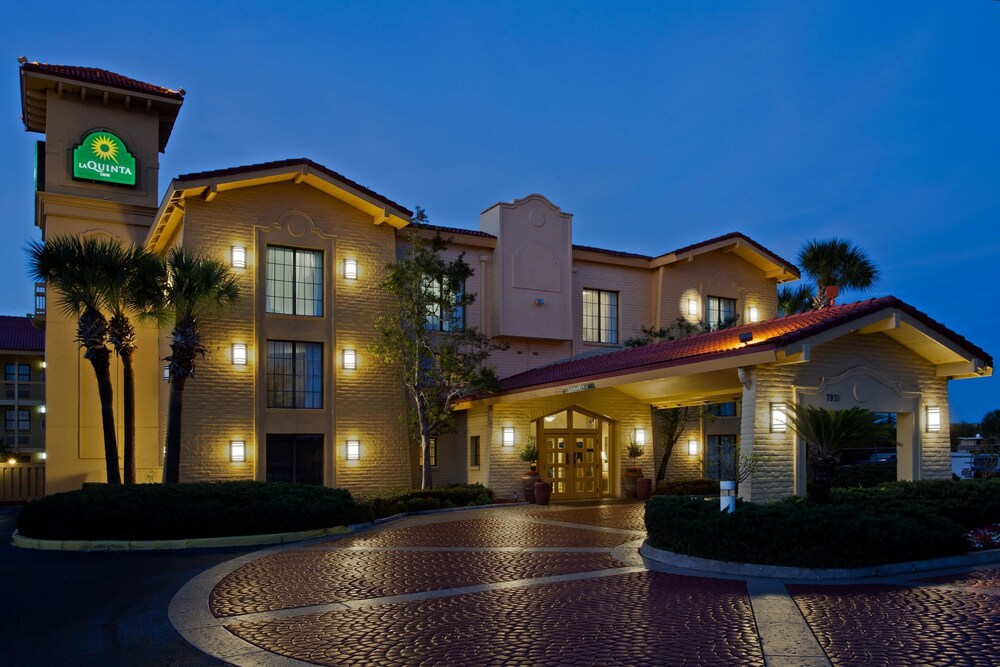 La Quinta Inn Orlando Airport West Fl 7931 Daetwyler 32812 Hotel 2 Of 46