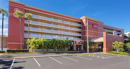 Ramada by Wyndham Tampa Airport Westshore