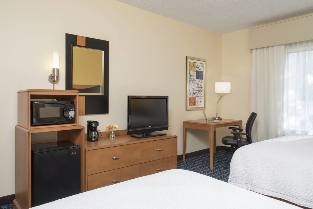 Fairfield Inn & Suites by Marriott Bloomington