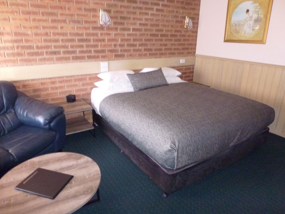 Colonial Motor Inn Bairnsdale