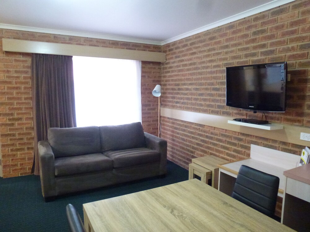 Colonial Motor Inn Bairnsdale