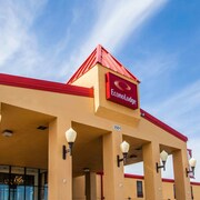 10 Best Hotels With Jacuzzis Hot Tubs In Sedalia For 2020 Expedia