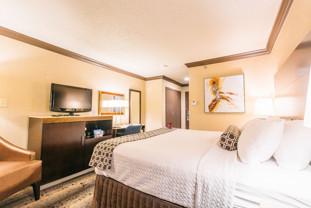 Crowne Plaza Harrisburg-Hershey, an IHG Hotel