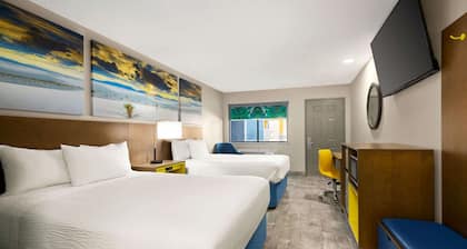 Days Inn by Wyndham Ruidoso Downs
