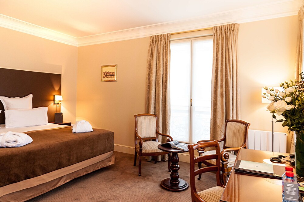 Saint James Albany Paris Hotel Spa In Ile De France Hotel Rates Reviews On Orbitz