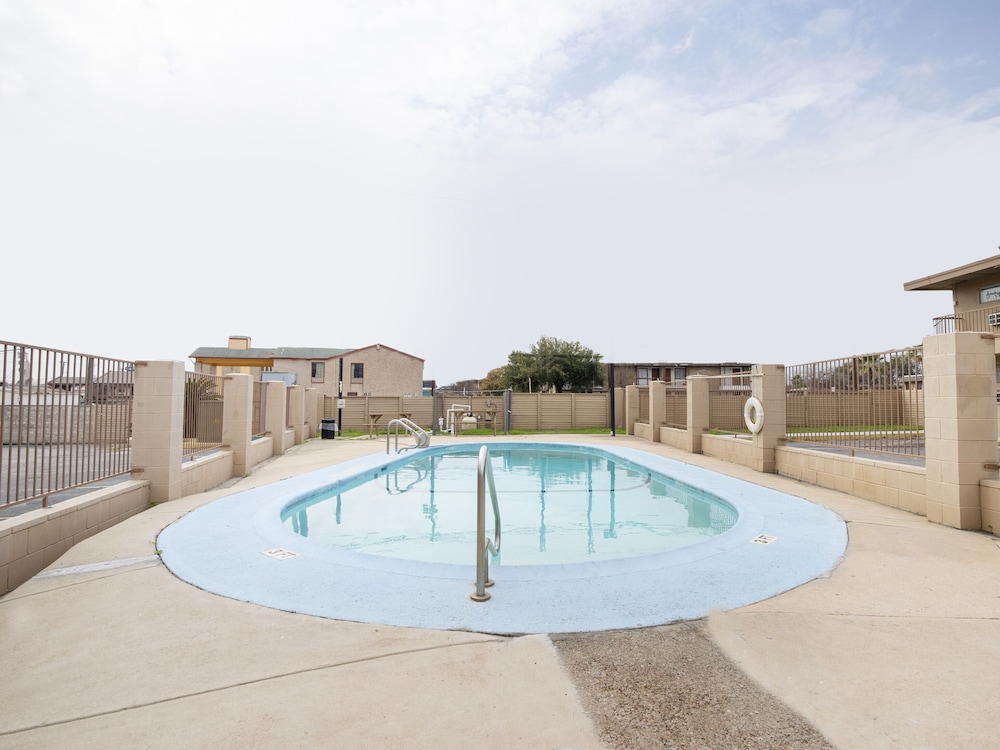 OYO Hotel San Antonio Lackland Air Force Base North in San Antonio