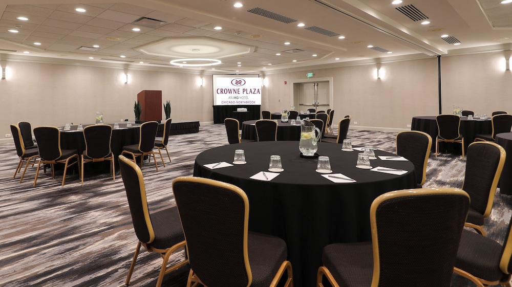 Meeting facility, Crowne Plaza Chicago-Northbrook, an IHG Hotel