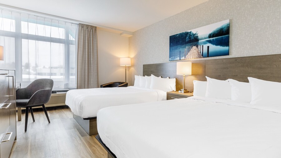 Chateau Repotel Duplessis Airport