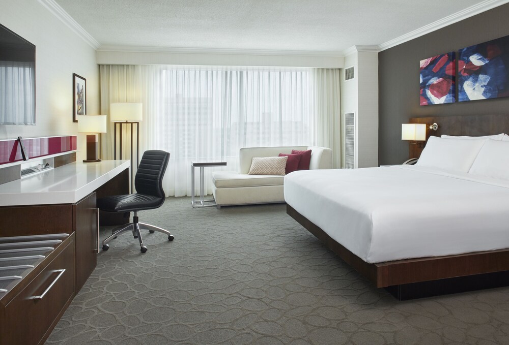 4 Star Hotels