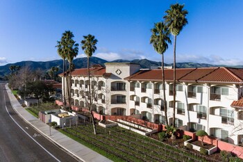 Avila Beach Golf Resort Vacation Deals Avila Beach Golf Resort