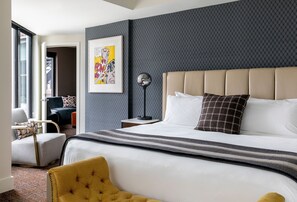 Luxury Penthouse, 1 King Bed, Multiple View (The Residence, Entire 19th Floor) | Egyptian cotton sheets, premium bedding, down comforters, pillowtop beds