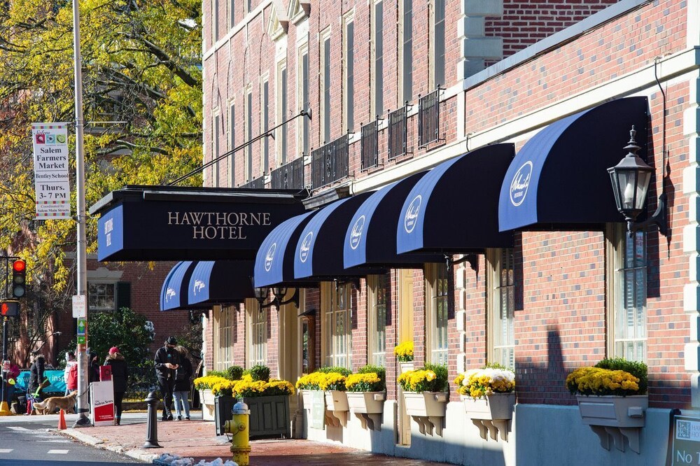 Hawthorne Hotel