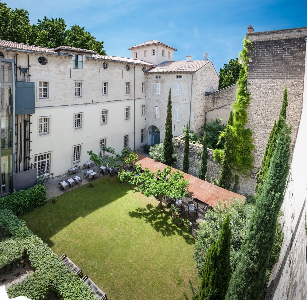 Hotel Le Cloitre St Louis Avignon Hotel Le Cloitre St Louis Avignon