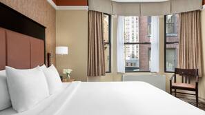 Premium bedding, in-room safe, desk, laptop workspace