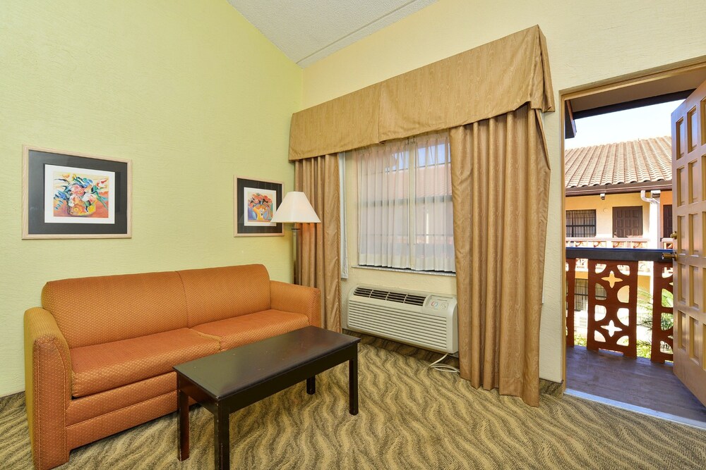 Quality Inn & Suites Tampa - Brandon near Casino