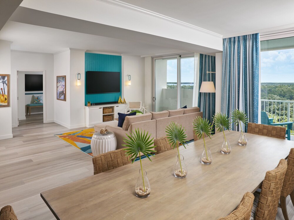 Margaritaville Lake Resort, Lake Conroe/Houston in Montgomery Best Rates & Deals on Orbitz