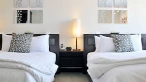 In-room safe, desk, iron/ironing board, free WiFi