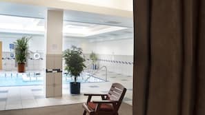 Premium bedding, in-room safe, desk, blackout drapes