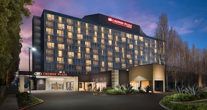 Crowne Plaza San Francisco Airport, an IHG Hotel