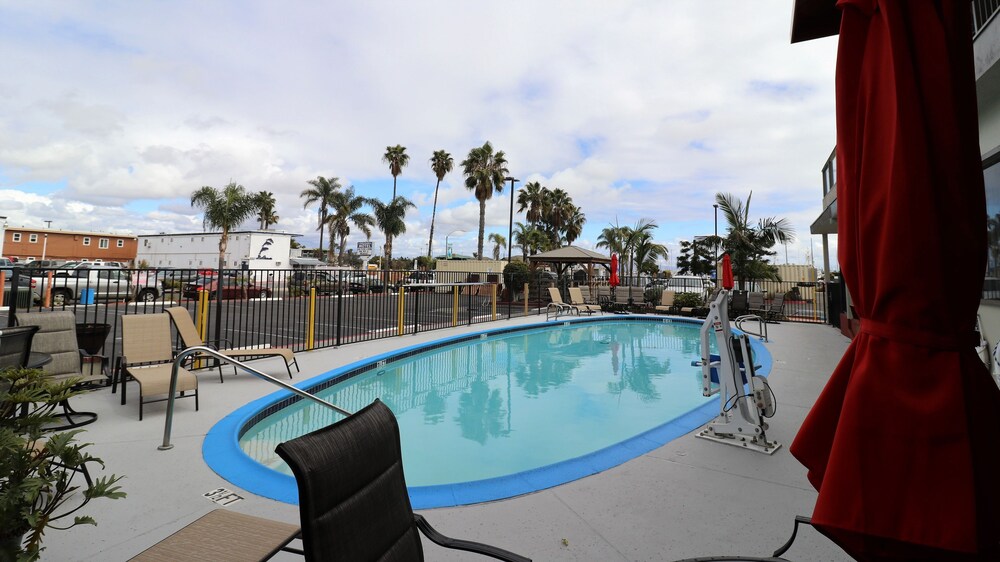 Ramada by Wyndham San Diego Airport