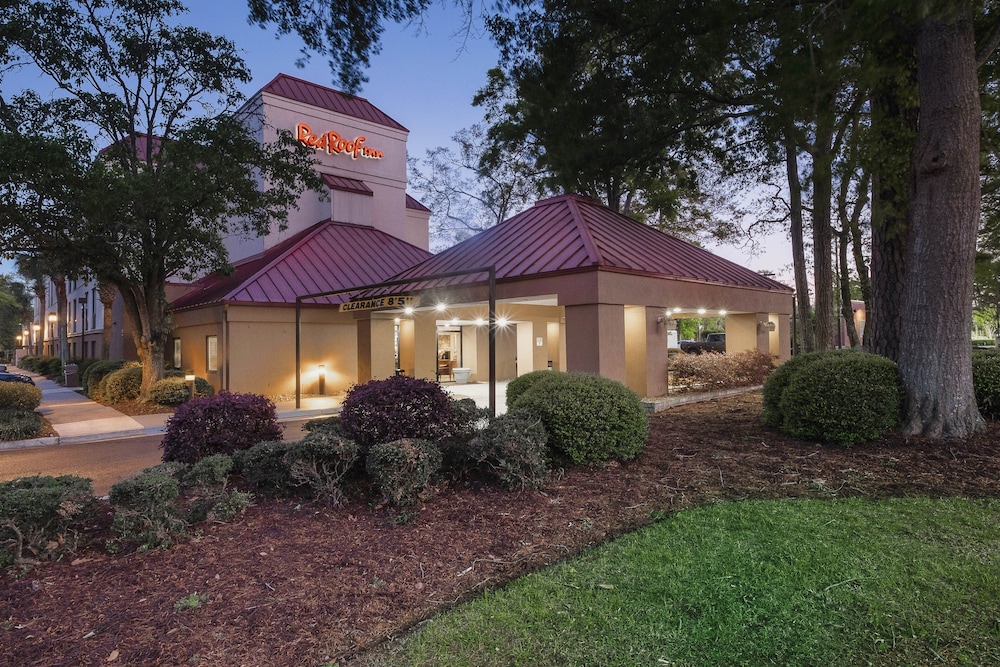 Red Roof Inn Myrtle Beach Hotel - Market Commons