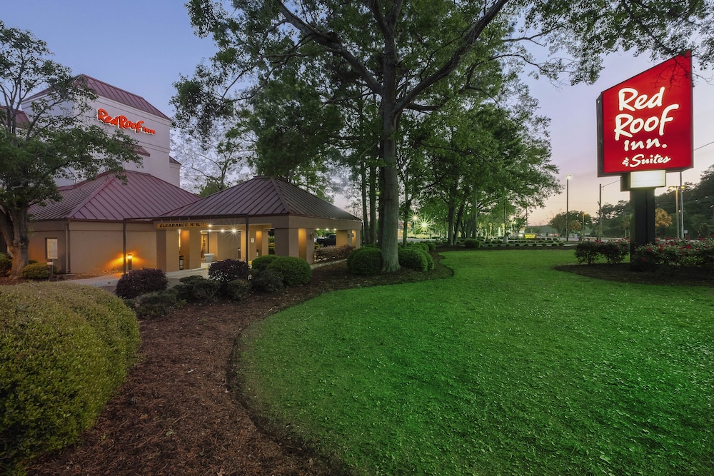 Red Roof Inn Myrtle Beach Hotel - Market Commons