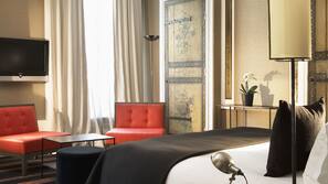 Minibar, in-room safe, rollaway beds, free WiFi