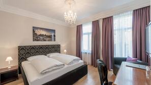 Allergikerbettwaren, Minibar, Zimmersafe, Bügeleisen/Bügelbrett