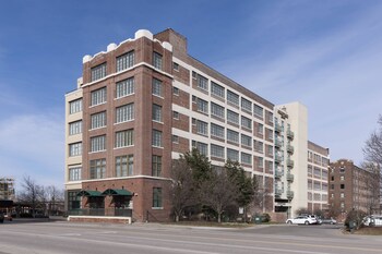 Courtyard by Marriott Omaha Downtown