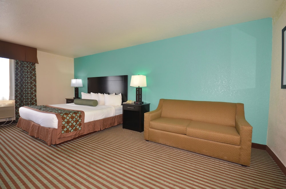 Legacy Inn and Suites Artesia