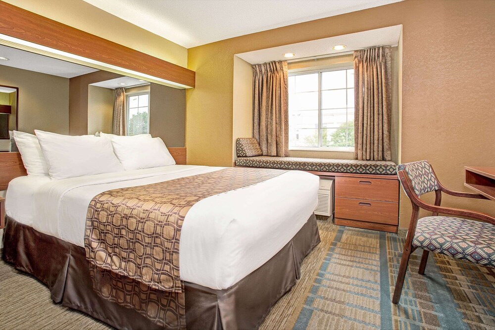 Room, Microtel Inn & Suites by Wyndham Mason/Kings Island