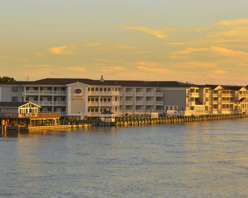 Comfort Suites In Chincoteague Hotel Rates Reviews On Orbitz