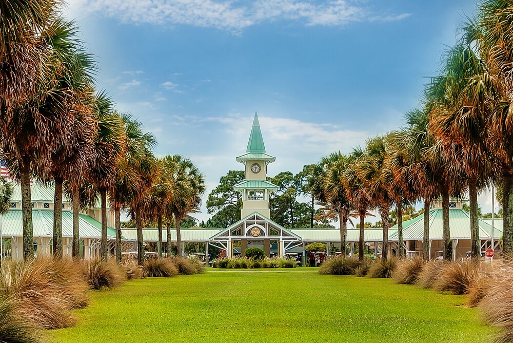 Pro shop, Mainstay Suites at PGA Village