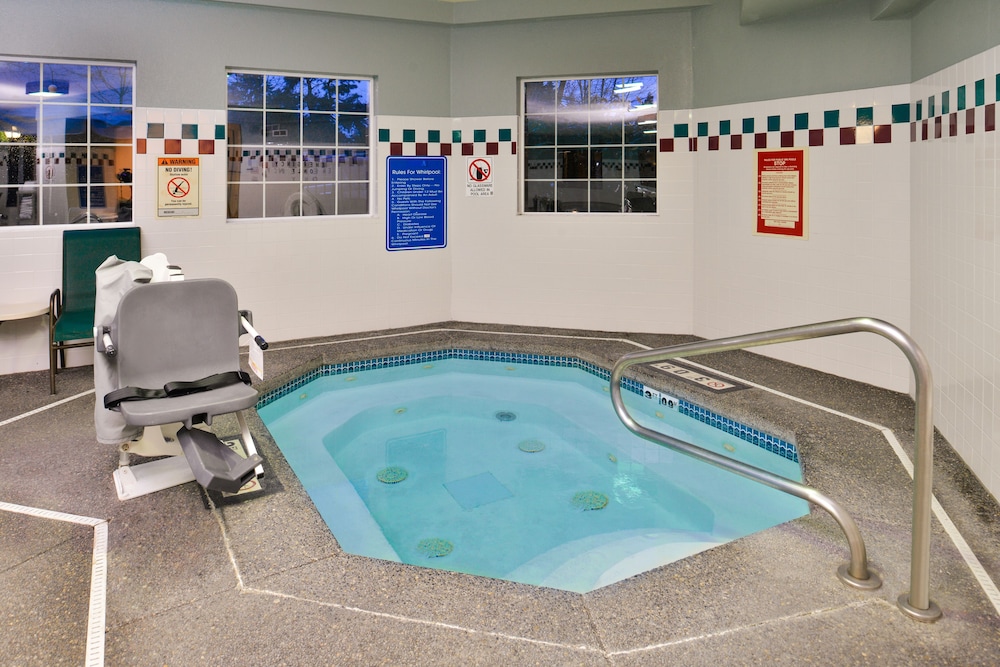 Holiday Inn Express Hotel & Suites PortlandJantzen Beach, an IHG Hotel