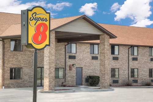 Great Place to stay Super 8 by Wyndham Gas City Marion Area near Gas City 