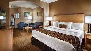 Premium bedding, pillowtop beds, in-room safe, desk