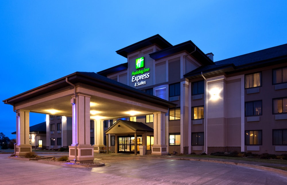 Holiday Inn Express & Suites Worthington, an IHG Hotel in Worthington