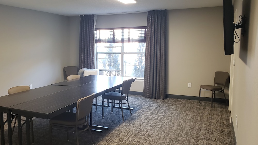 Staybridge Suites Denver Tech Center, an IHG Hotel