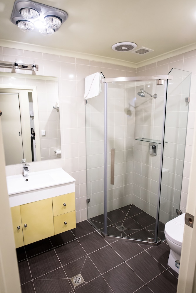Best Western Airport Motel and Convention Centre