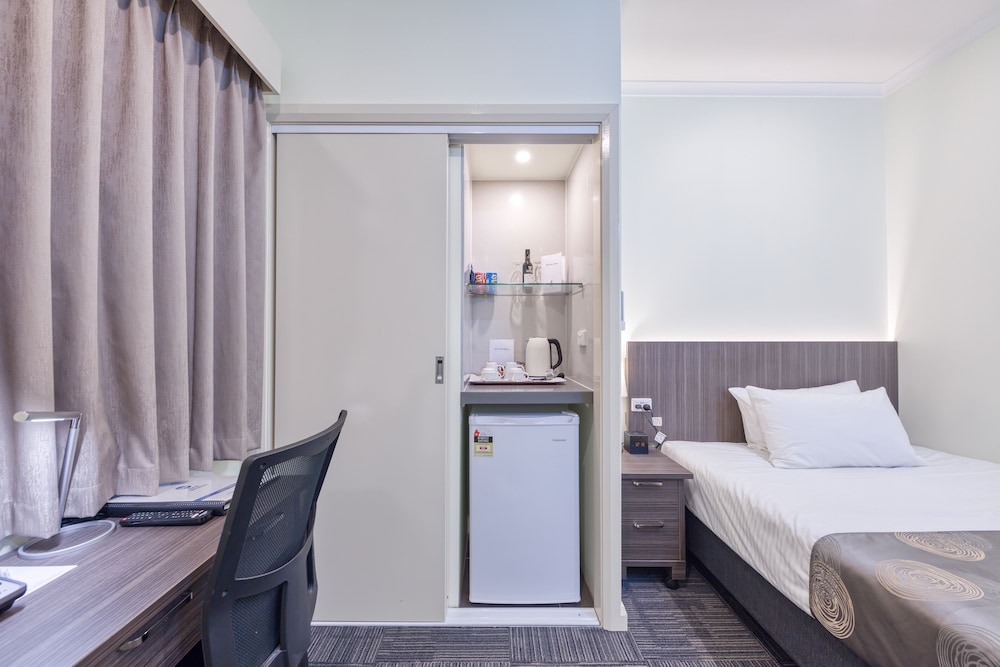 Best Western Airport Motel and Convention Centre