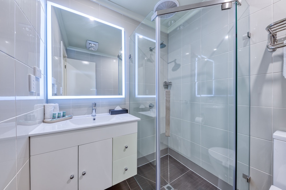 Best Western Airport Motel and Convention Centre