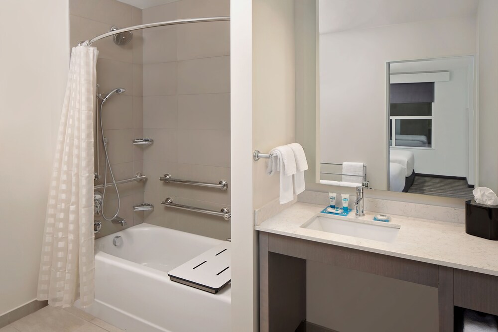 Bathroom, HYATT house San Diego/Sorrento Mesa