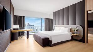 Minibar, in-room safe, desk, blackout drapes