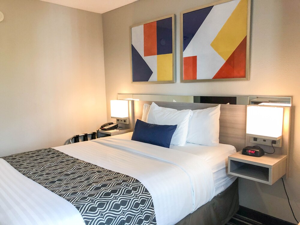 Room, Microtel Inn & Suites by Wyndham Eagan/St Paul