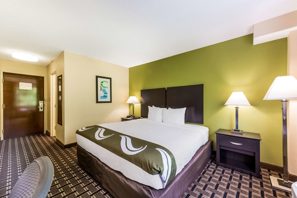 Room, Quality Inn Huntersville near Lake Norman