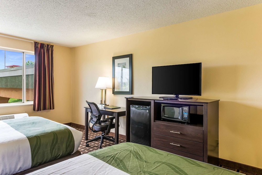 Room, Quality Inn Huntersville near Lake Norman